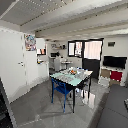 Stazione Apartamento